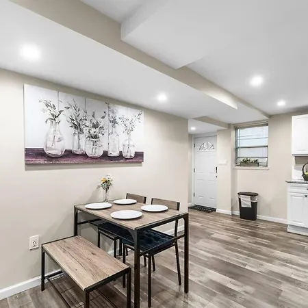 Elegant 1-Br Apartment Silver Spring Exterior photo